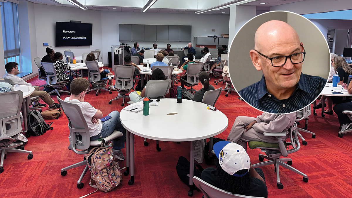 Jim MacMillan speaks at the Reynolds Journalism Institute